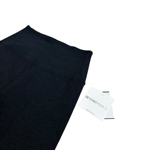 Beyond Yoga Caught in the Midi High Waist Leggings Darkest Night Size M - Picture 2 of 9